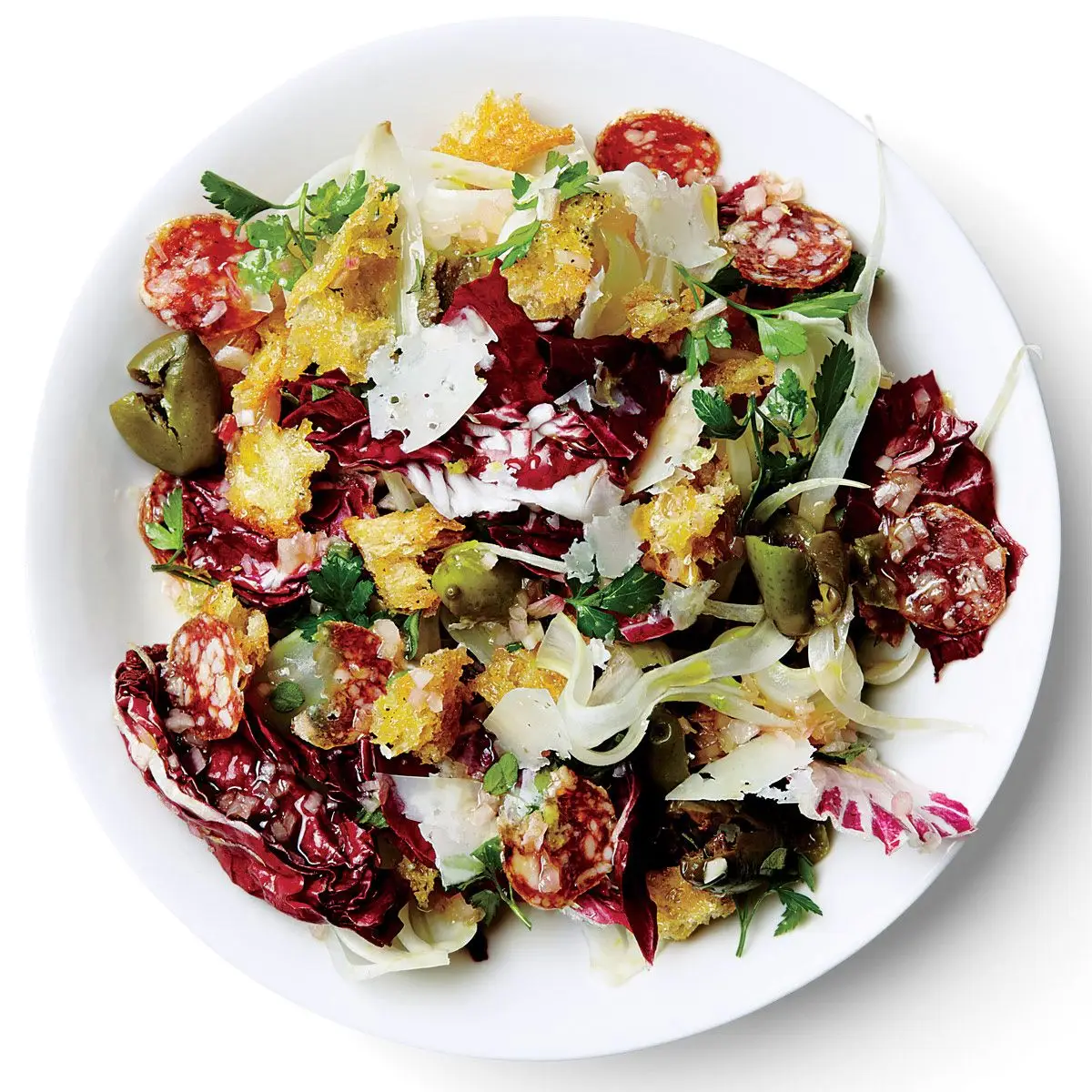 Radicchio, erva -doce e Olive Panzanella