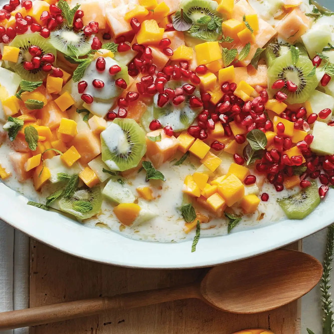 Salada de kefir de frutas de inverno