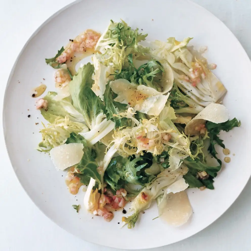 Salada de erva -doce, encaracolada e caracol