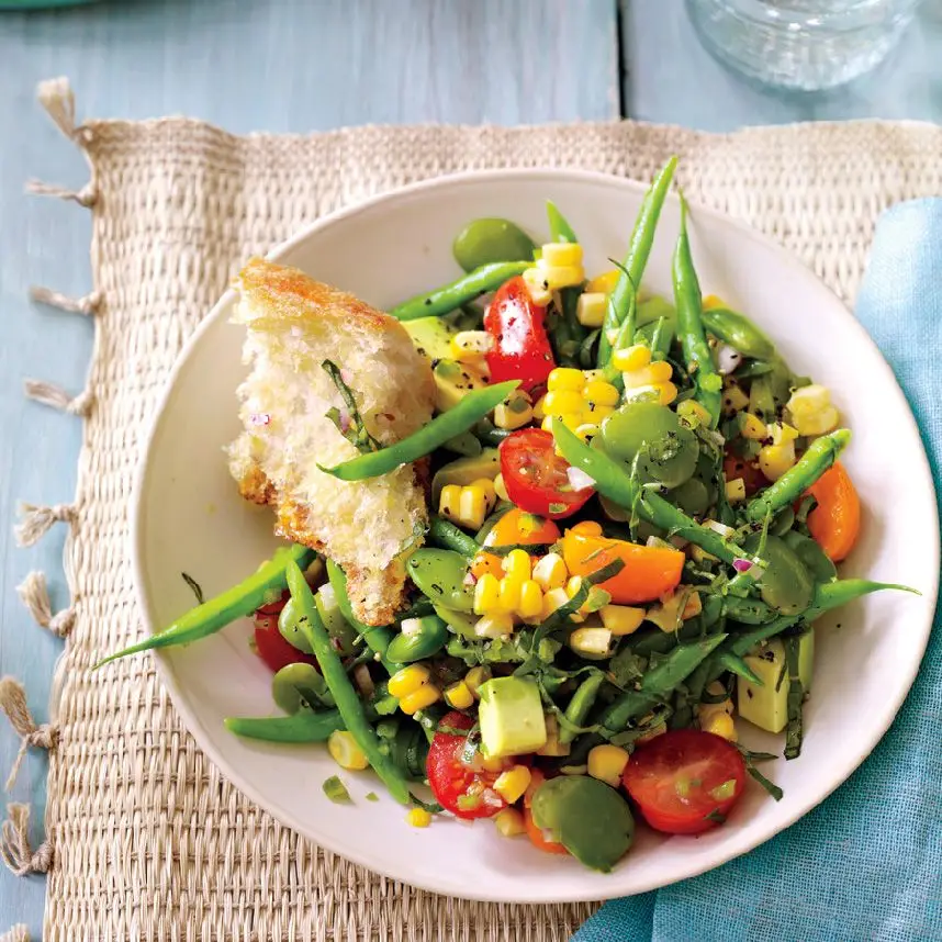 Salada de confete de verão