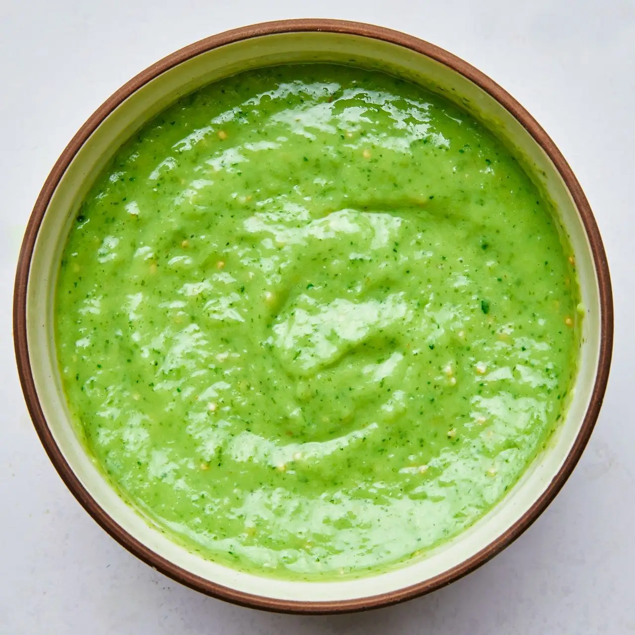 Molho verde cru ou vermelho