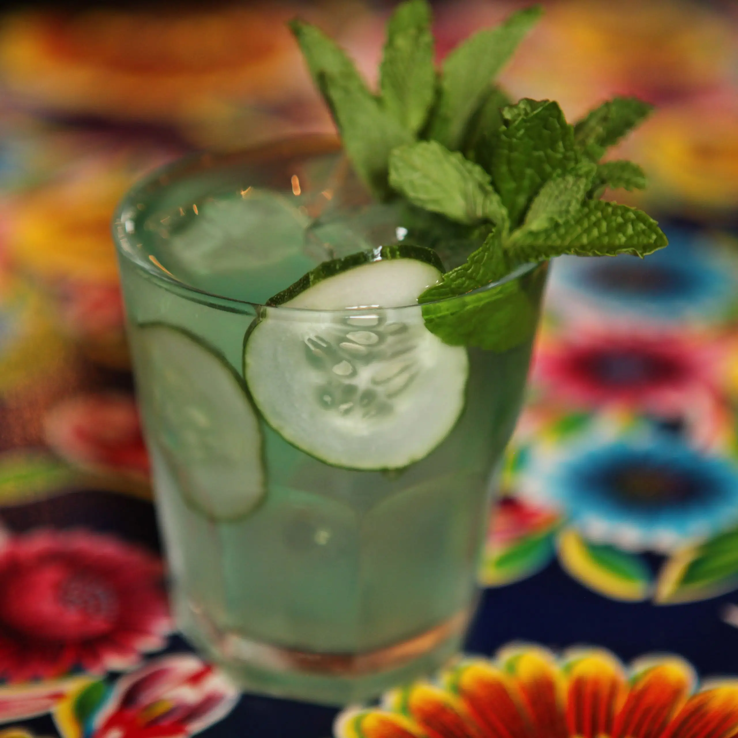 Sangria de pepino-vermouth