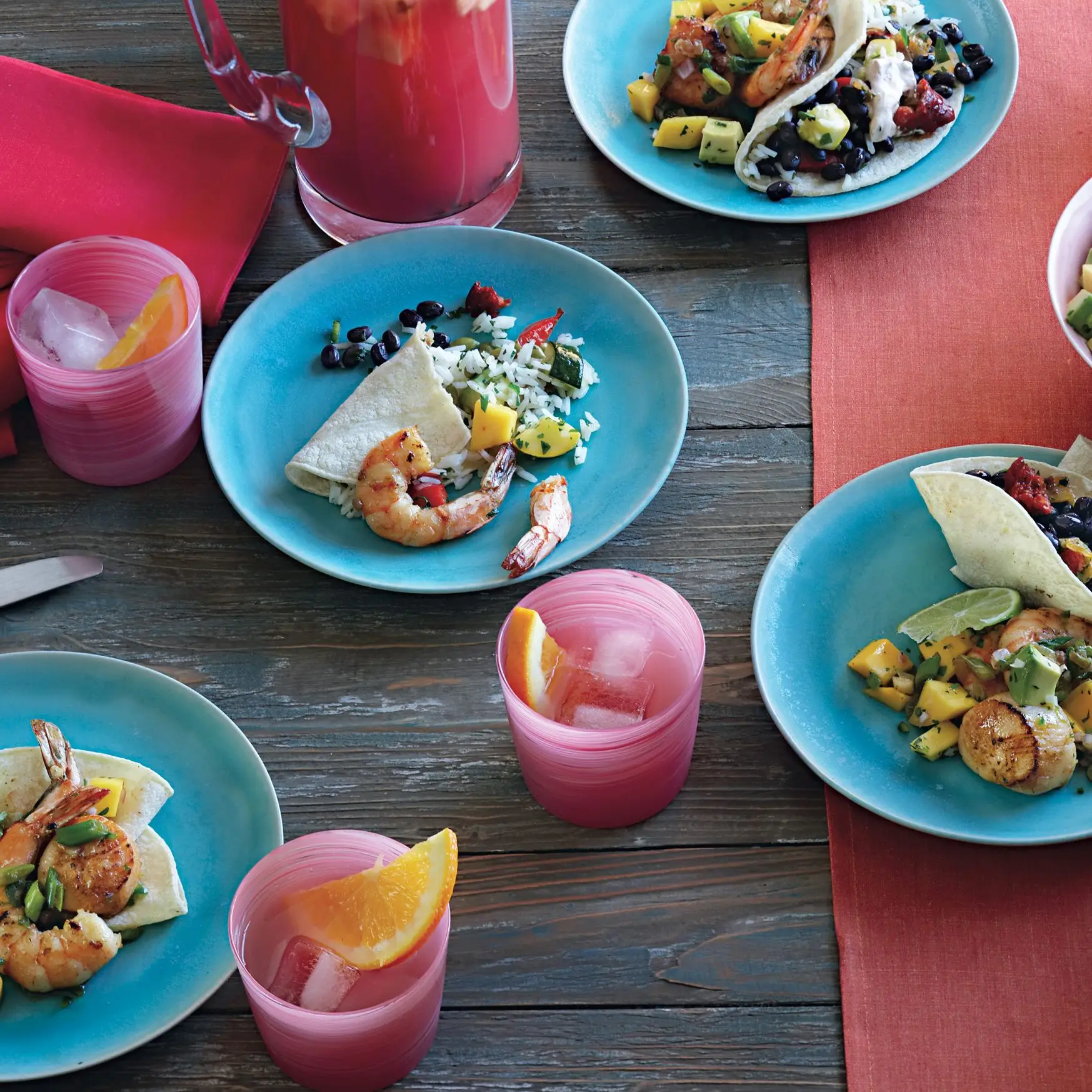 Rosé sangria com abacaxi e goiaba