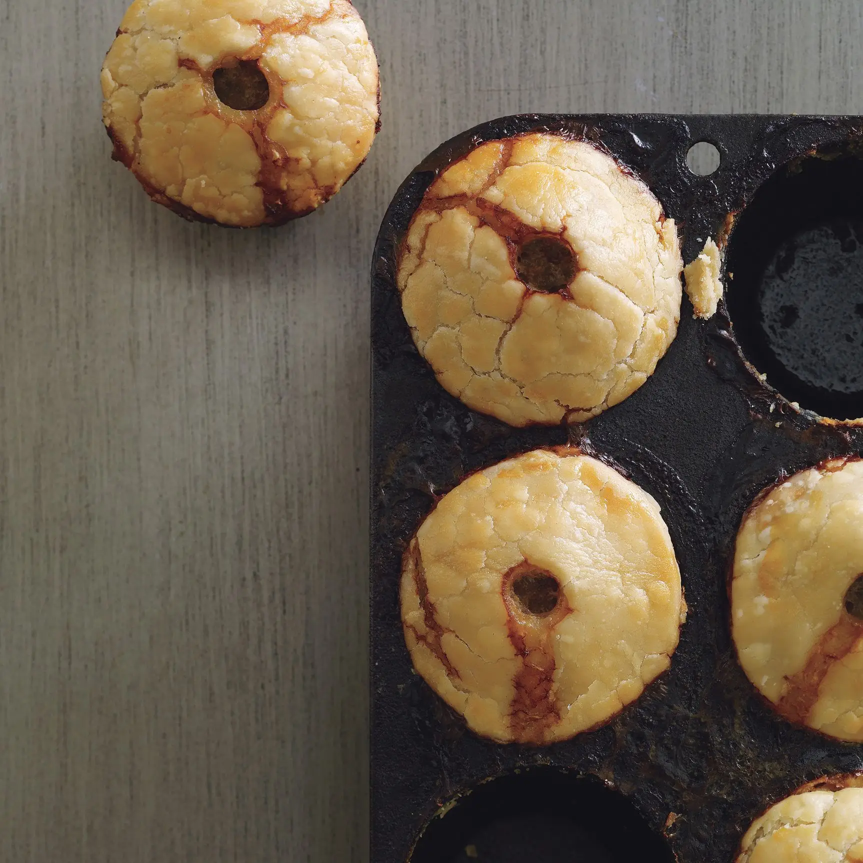 Tortas de porco de cupcake-tin