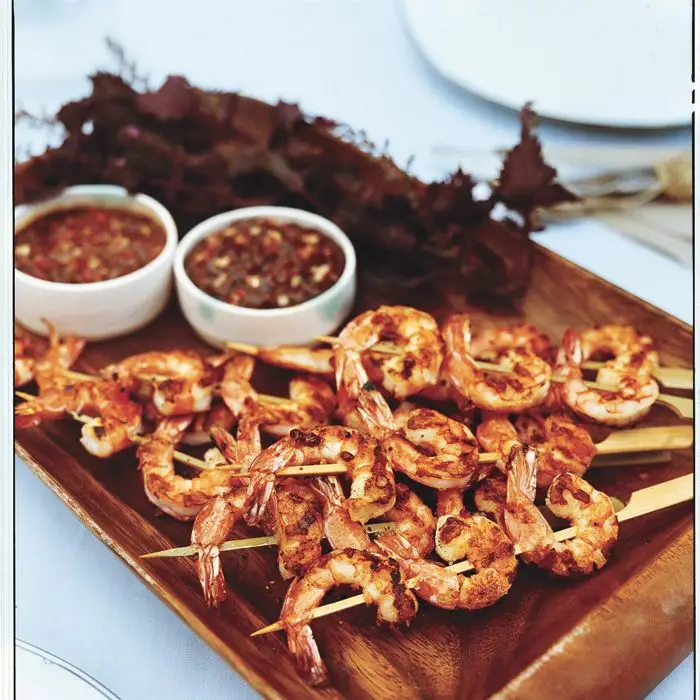 Gegrillte Garnelen mit würziger Tamarin -Sauce