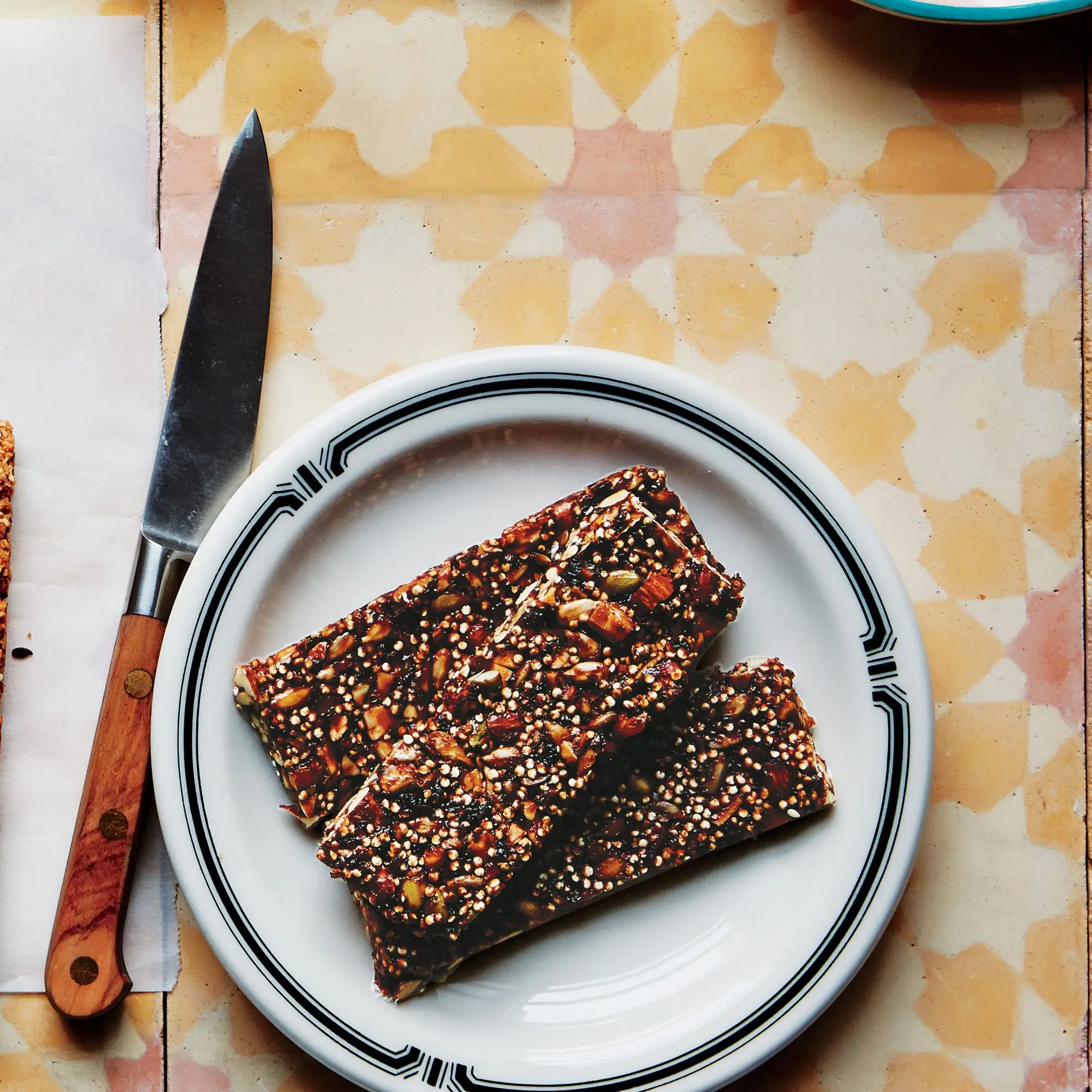 Barras de cereja-cerejeira decadentes