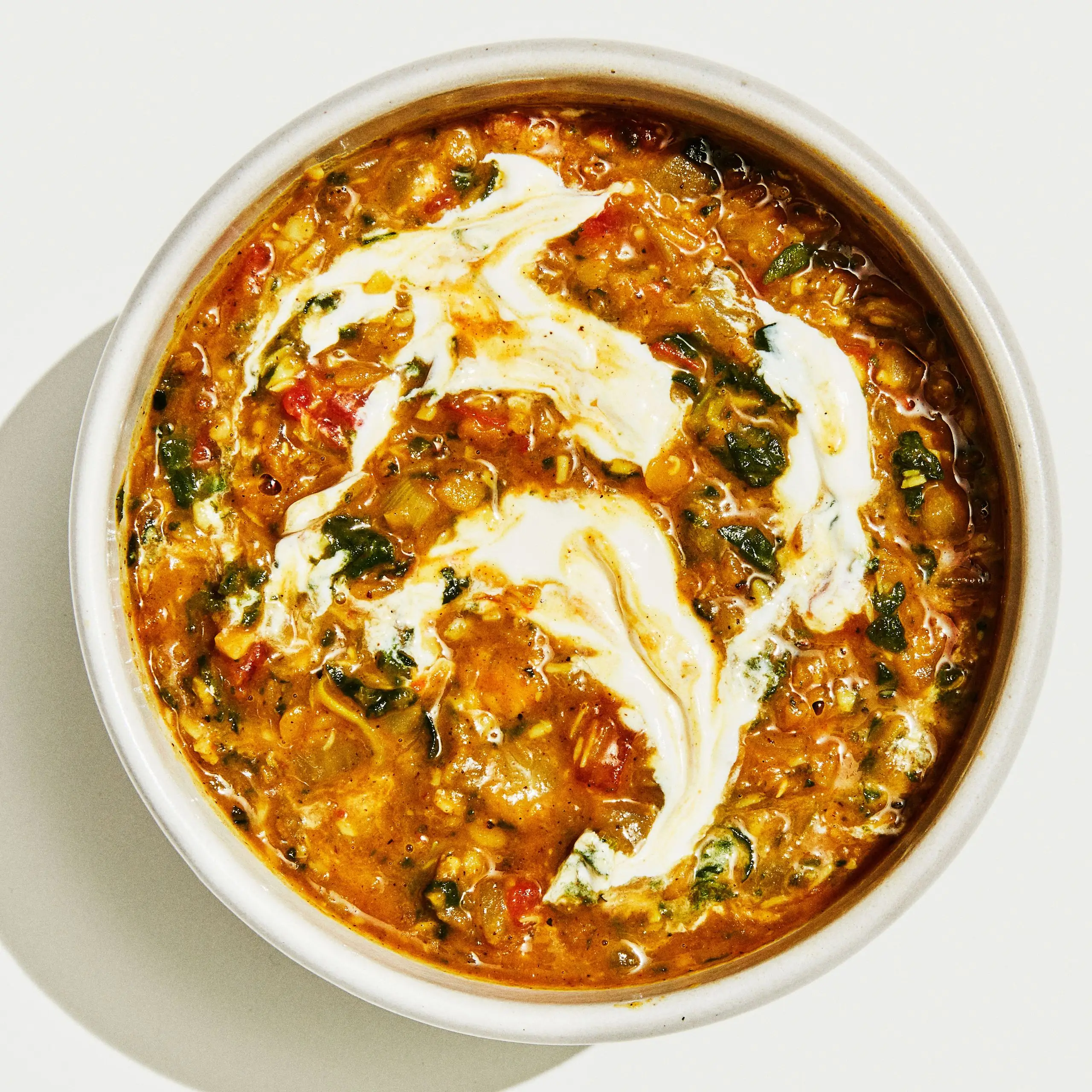 Sopa de lentilha de coco vegano