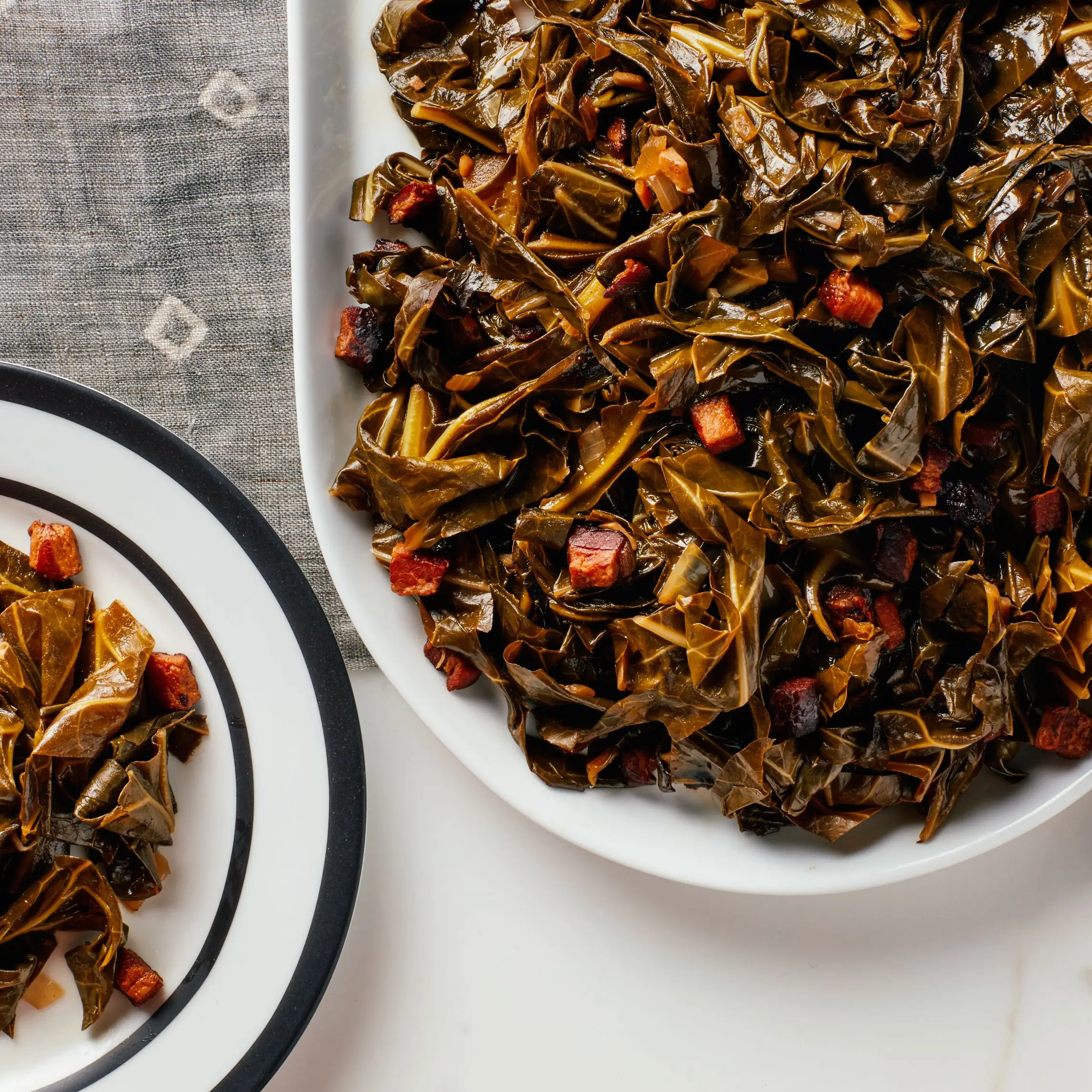 Greens refogueados com bacon de laje