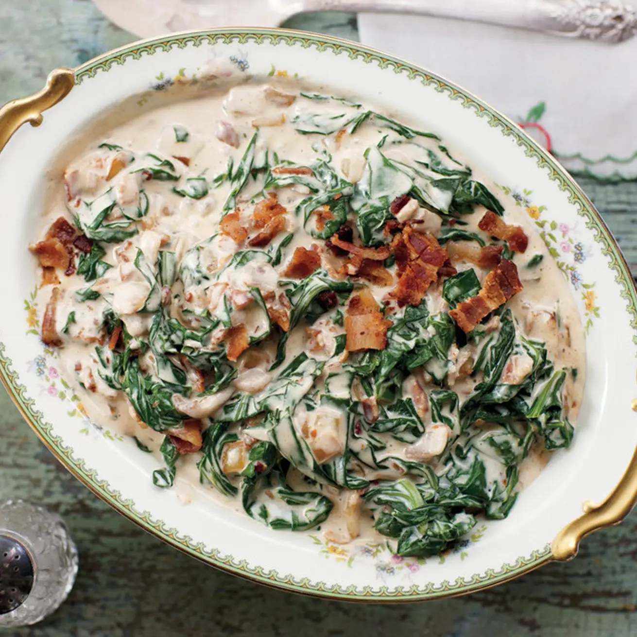 Verdes de couve com creme