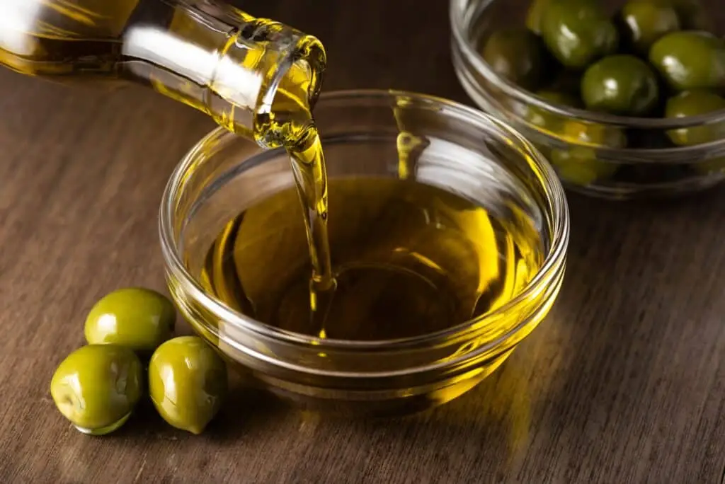 Soybean oil vs. olive oil