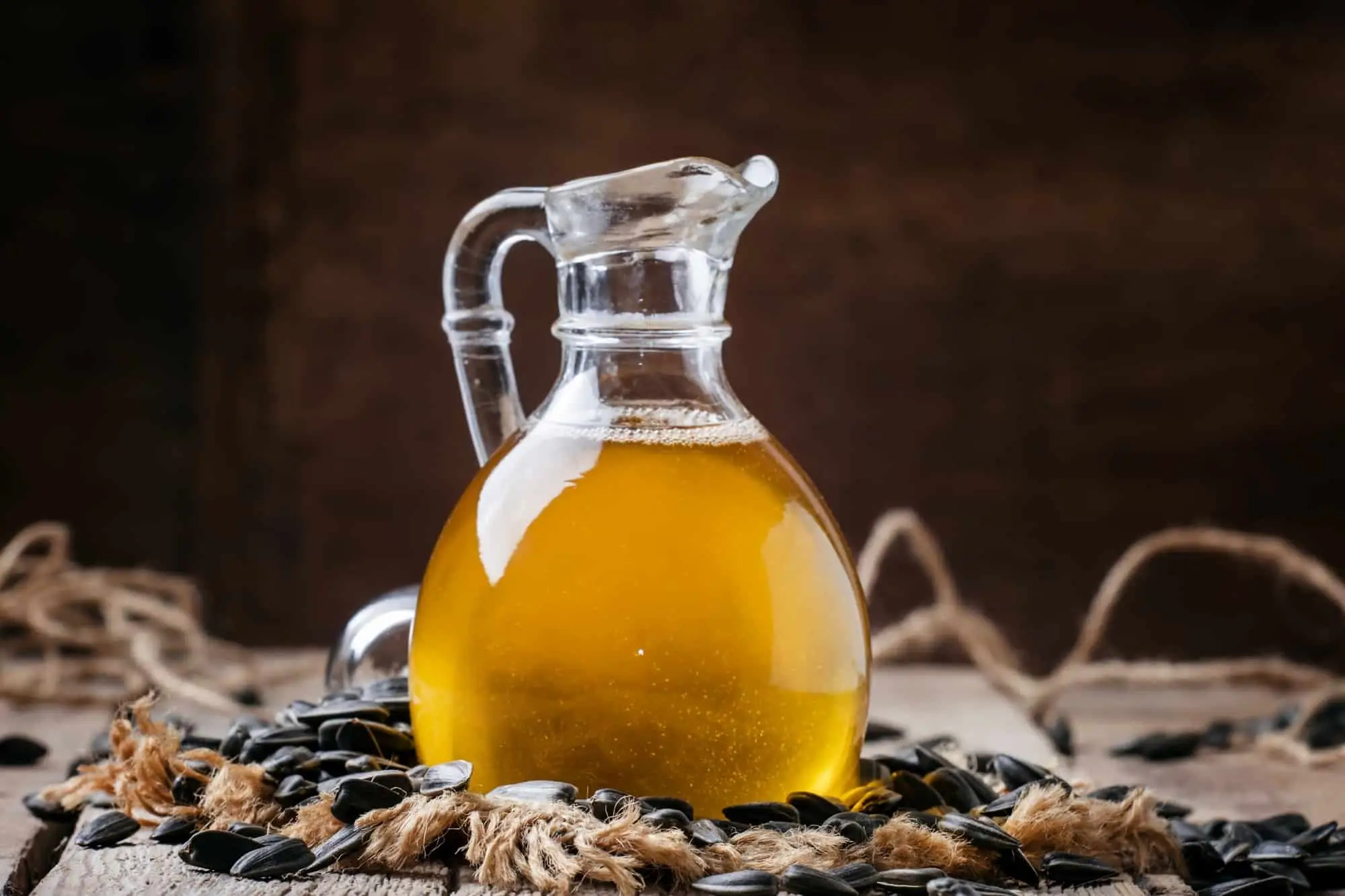 Óleo de açafrão vs. Óleo de girassol: confronto de espiceografia