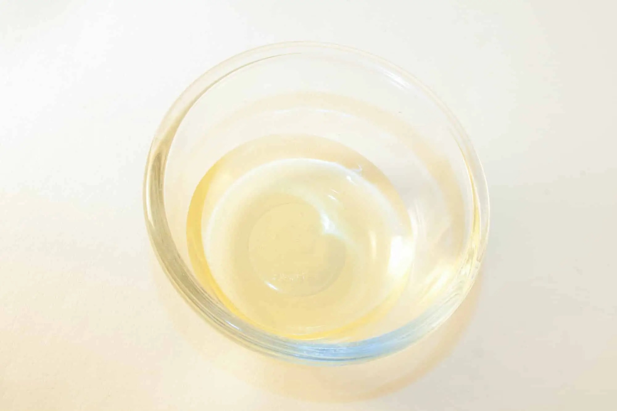 O que é um bom substituto de vinagre de arroz?