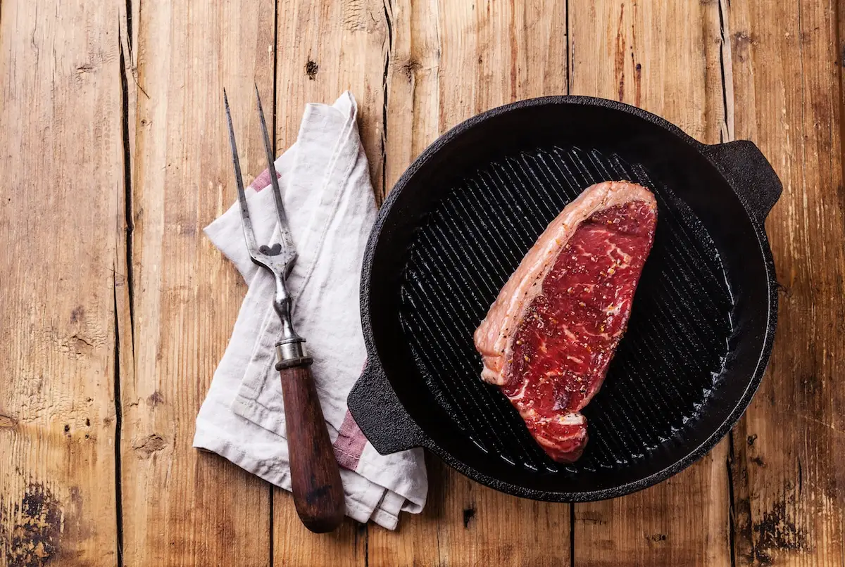 Quais são algumas das melhores especiarias para bife?