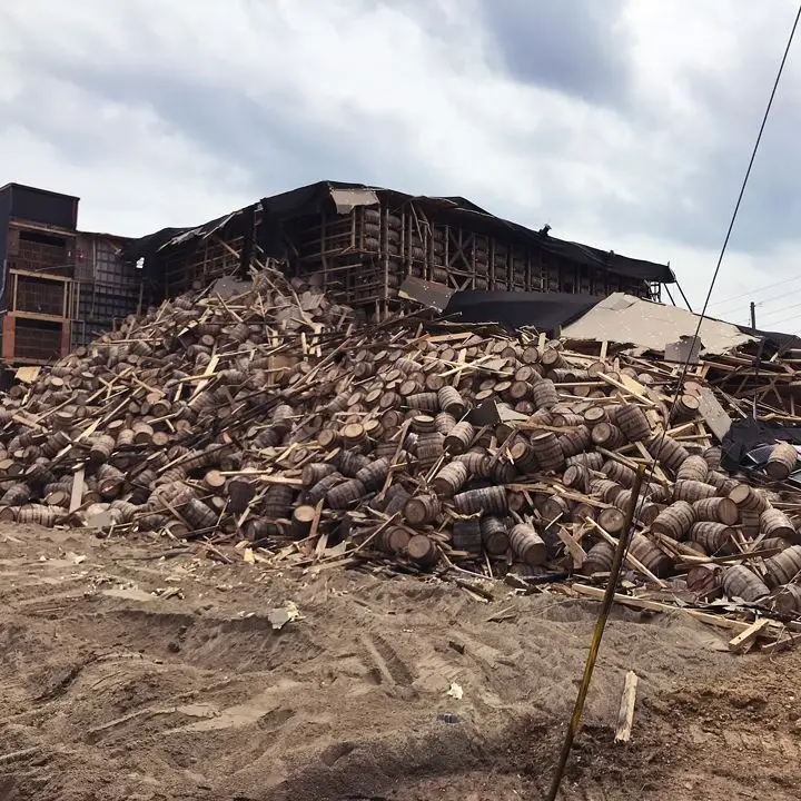 Os rickhouses históricos de Kentucky se tornaram o maior passivo da indústria de bourbon?