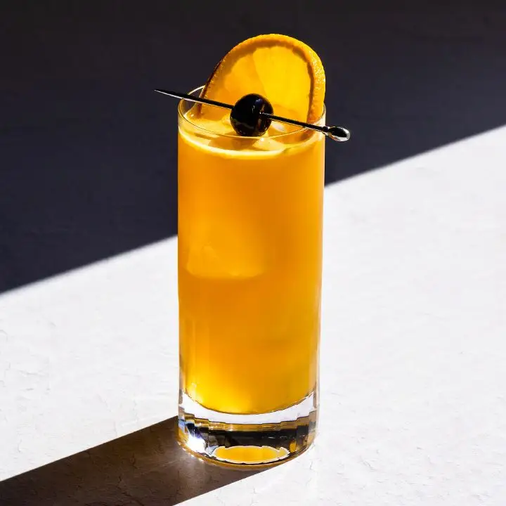 Cherry Revolution cocktail