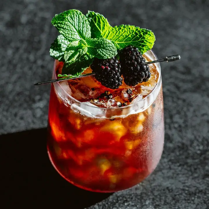 Averna Cobbler cocktail