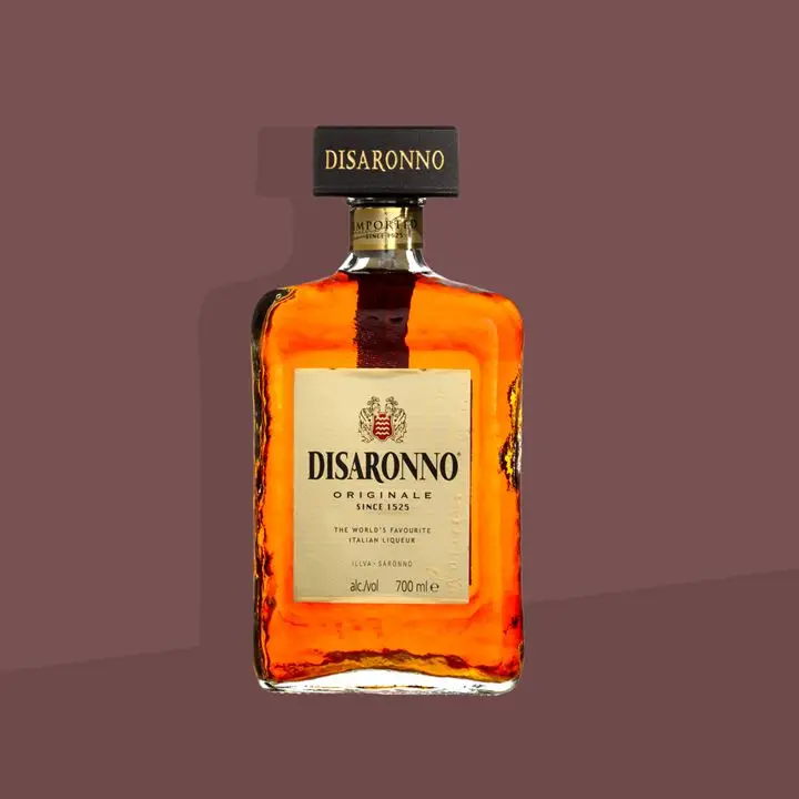 Disaronno Originale Amaretto Liqueur bottle