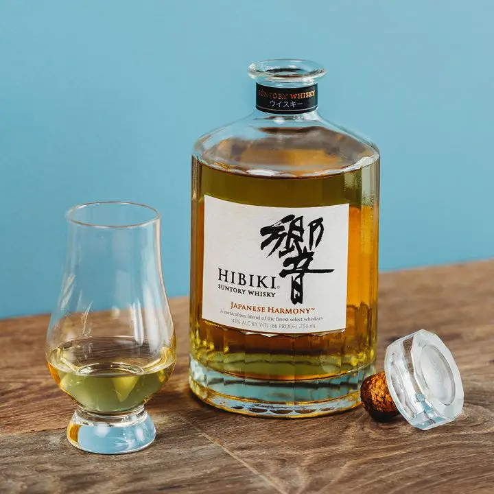 Suntory Hibiki Harmony bottle
