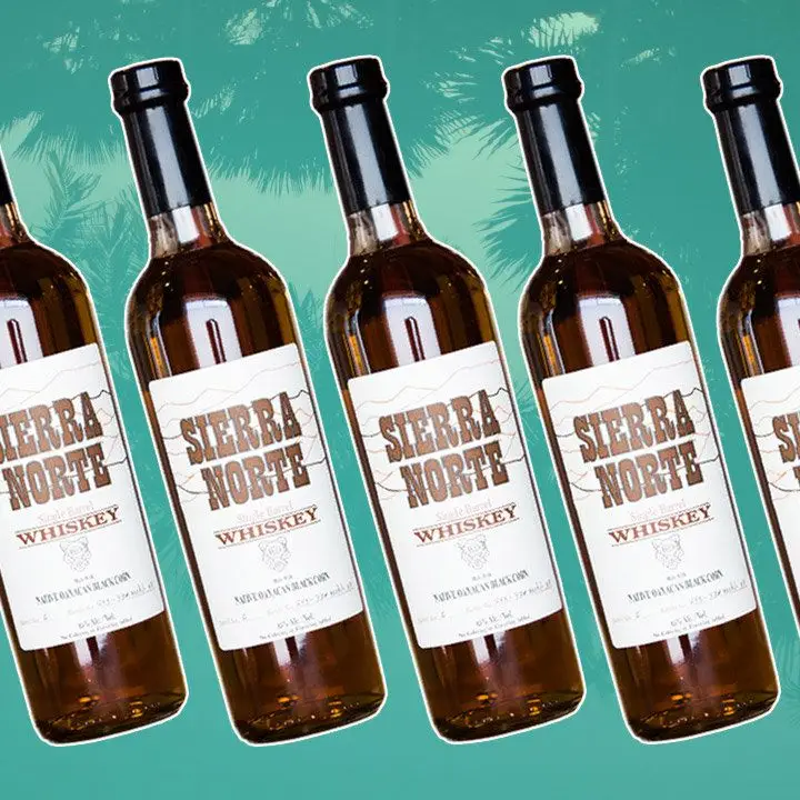Sierra Norte Whiskey bottle
