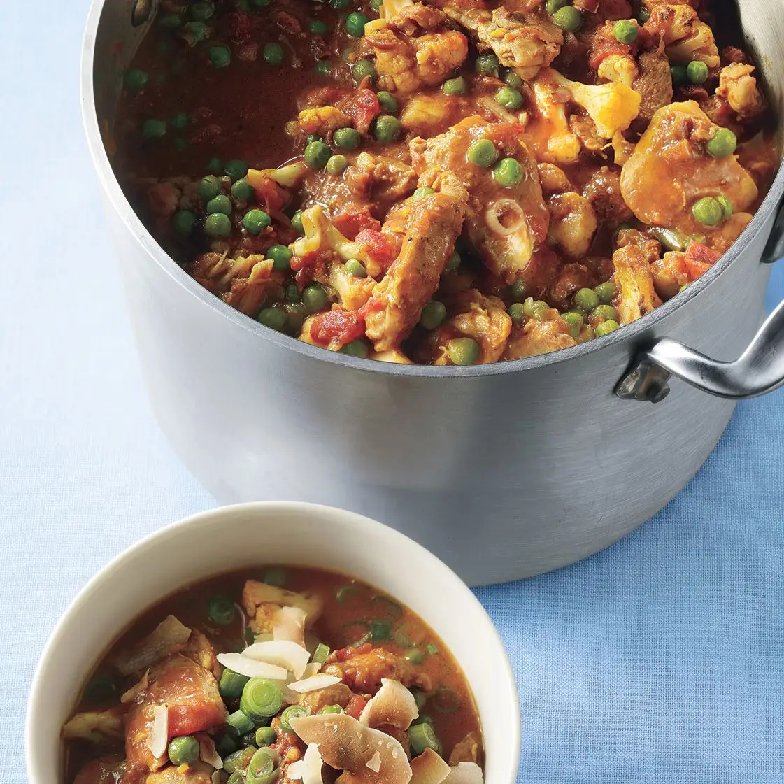 Capitão do país com couve -flor e ervilhas