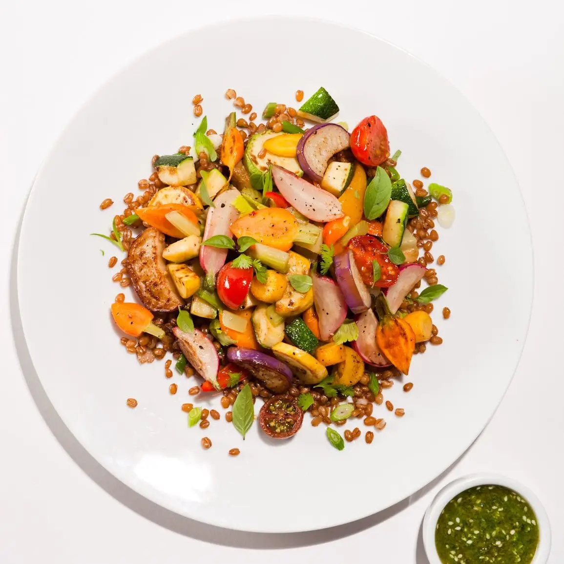 Vegetais de verão fritar