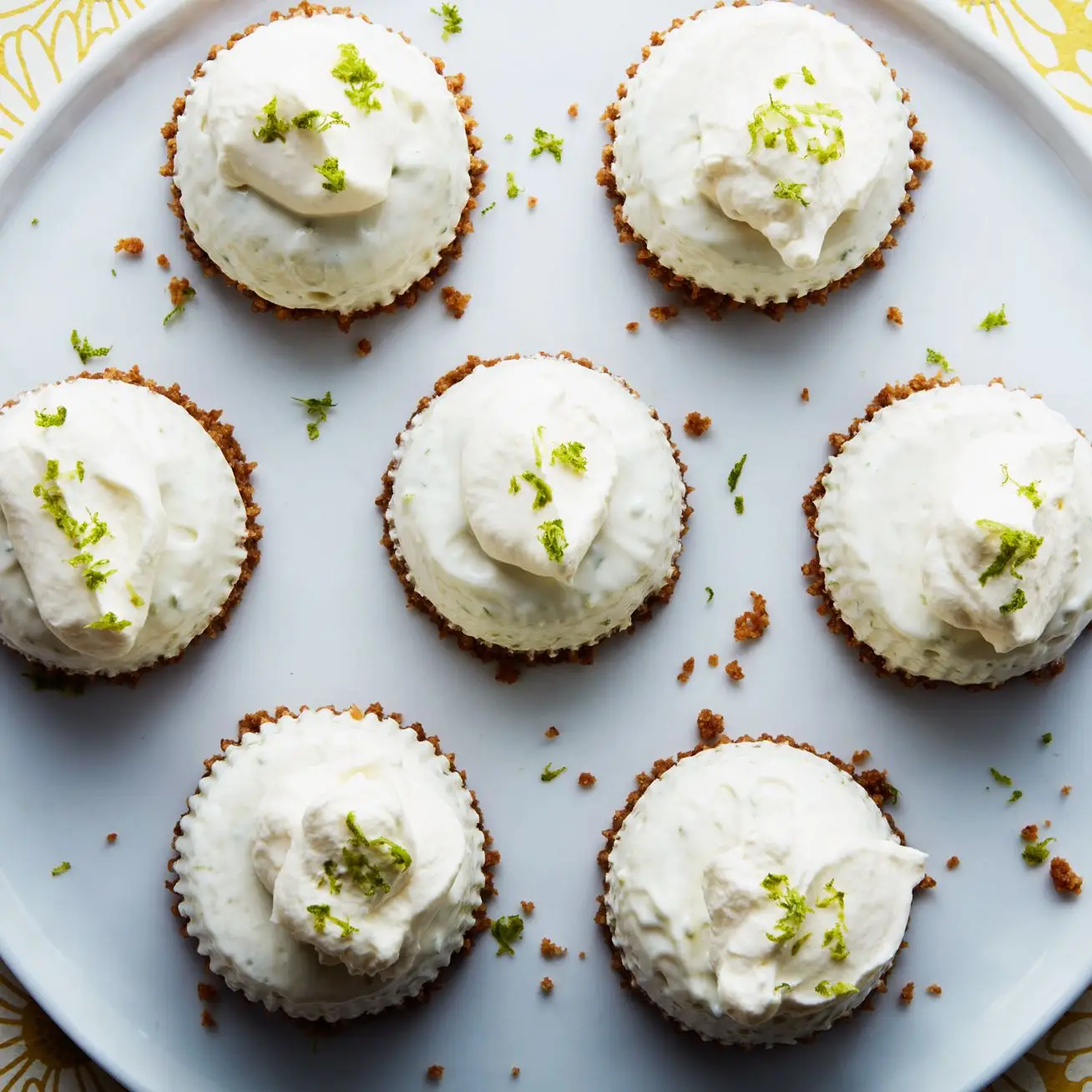 Mini tortas de limão congeladas