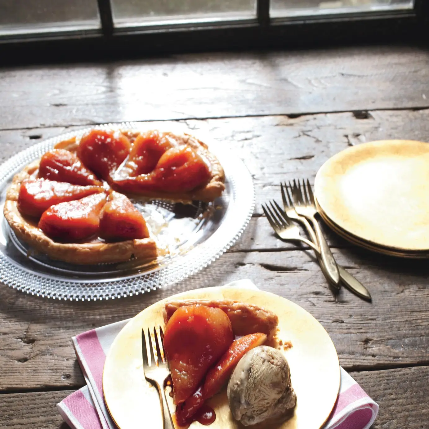 TATIN TARTE PERENTE CONSELHO COM BROCH ADODUÇÃO BALSAMIC STORE CREASTE