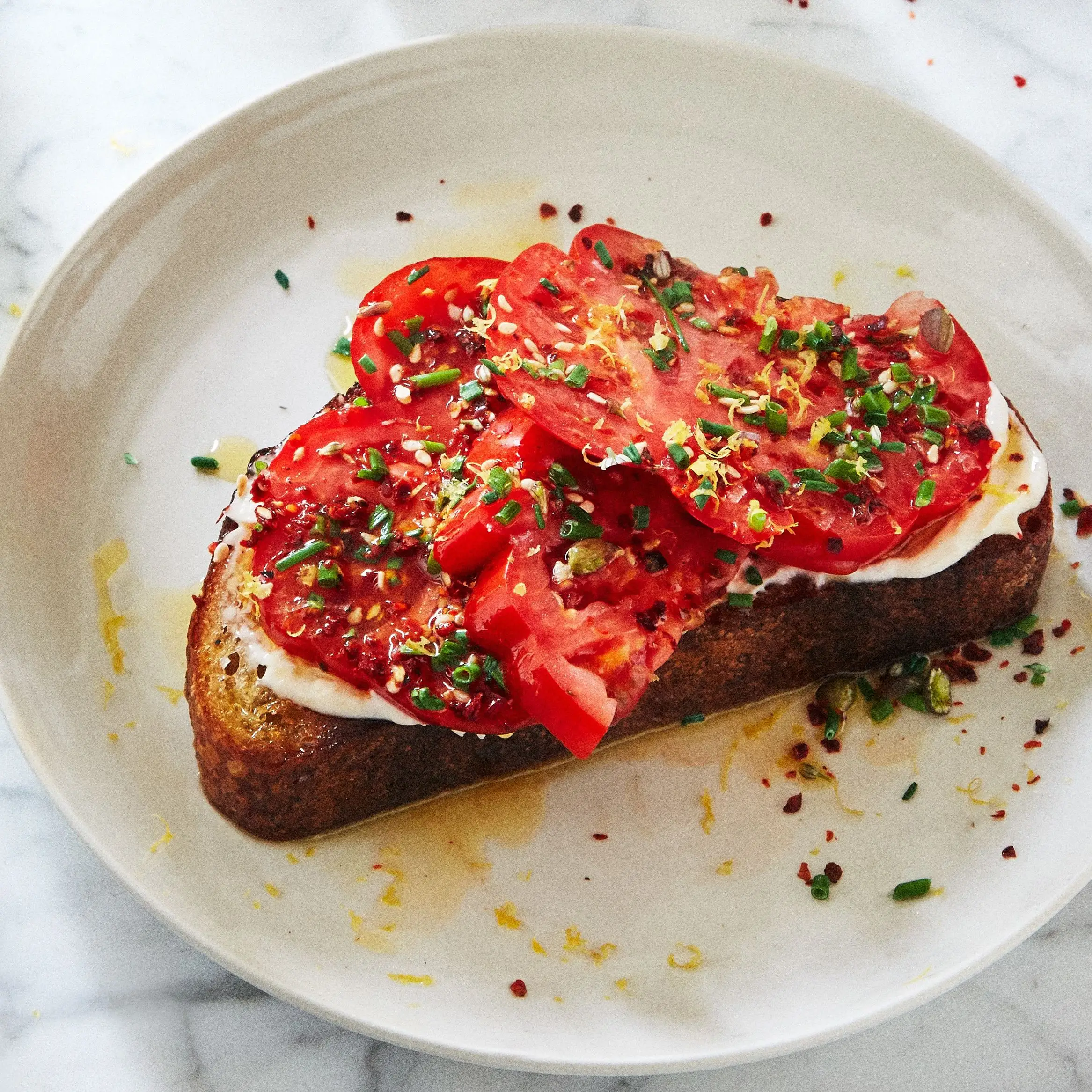 T-Griglie mit Schnittlauch und Sesamsamen