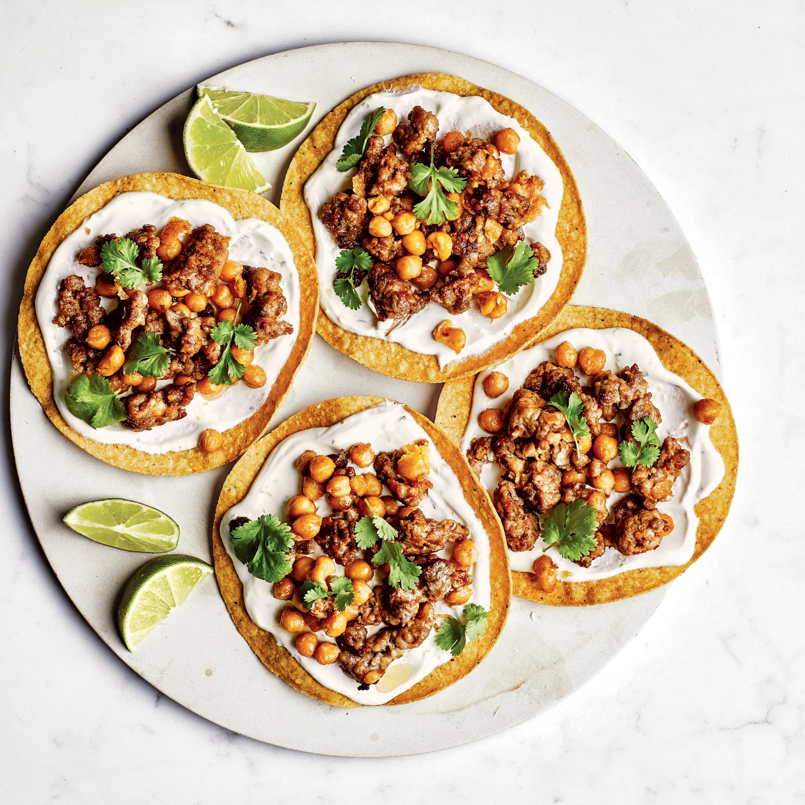 Bico e chouriço torrado