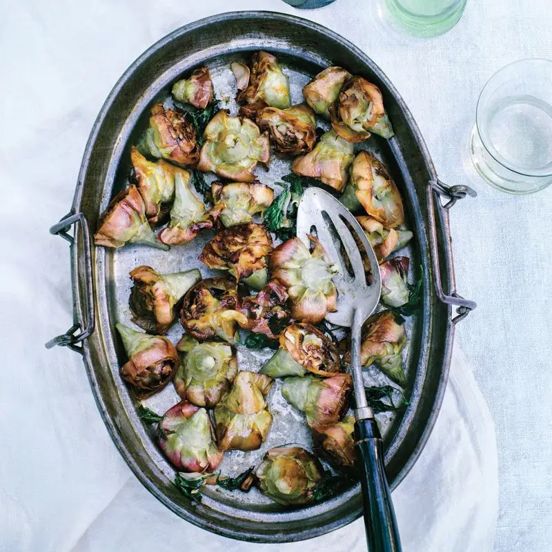 Alcachofras assadas por maconha