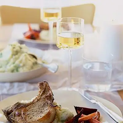 Costeleiros de porco salmados