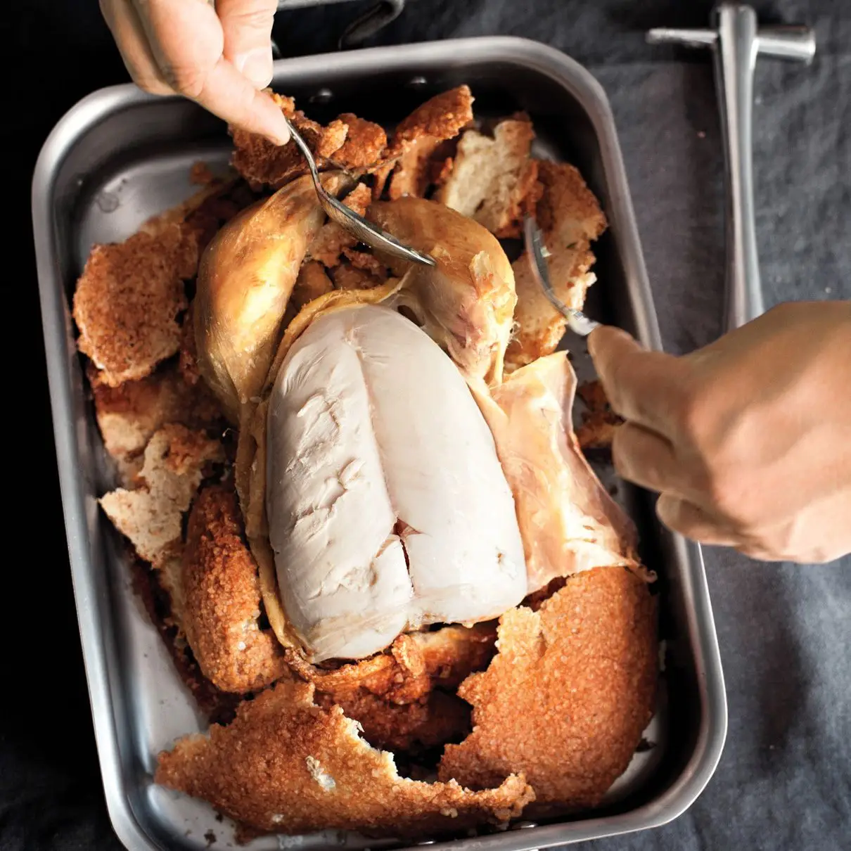 Frango assado com sal